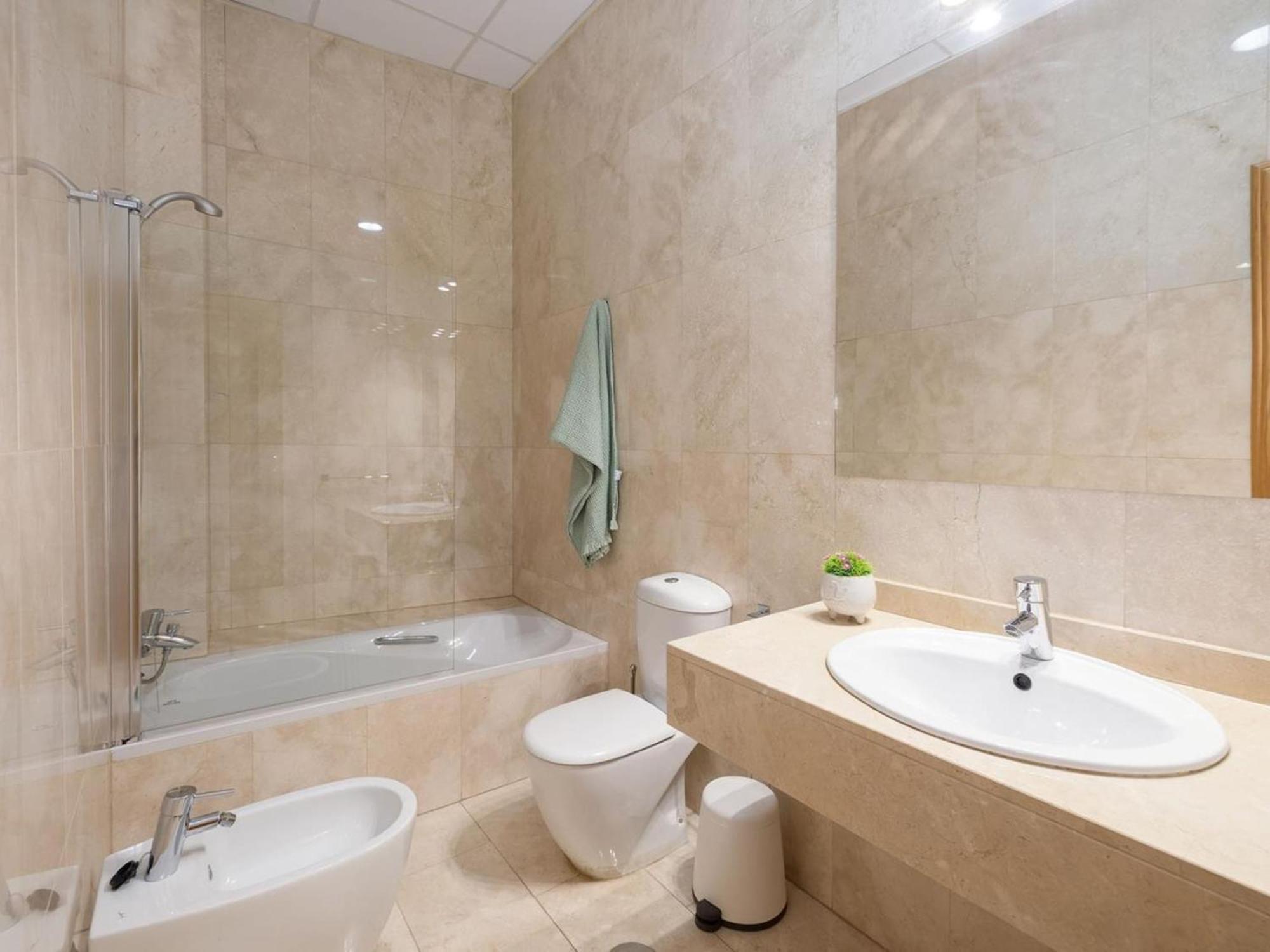 Chezmoihomes Town Hall Apartment Granada Buitenkant foto