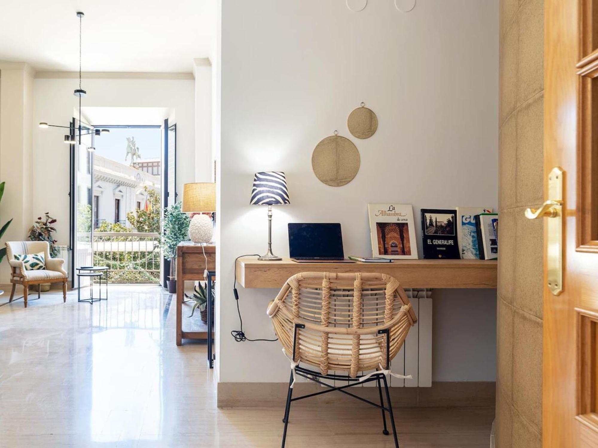 Chezmoihomes Town Hall Apartment Granada Buitenkant foto